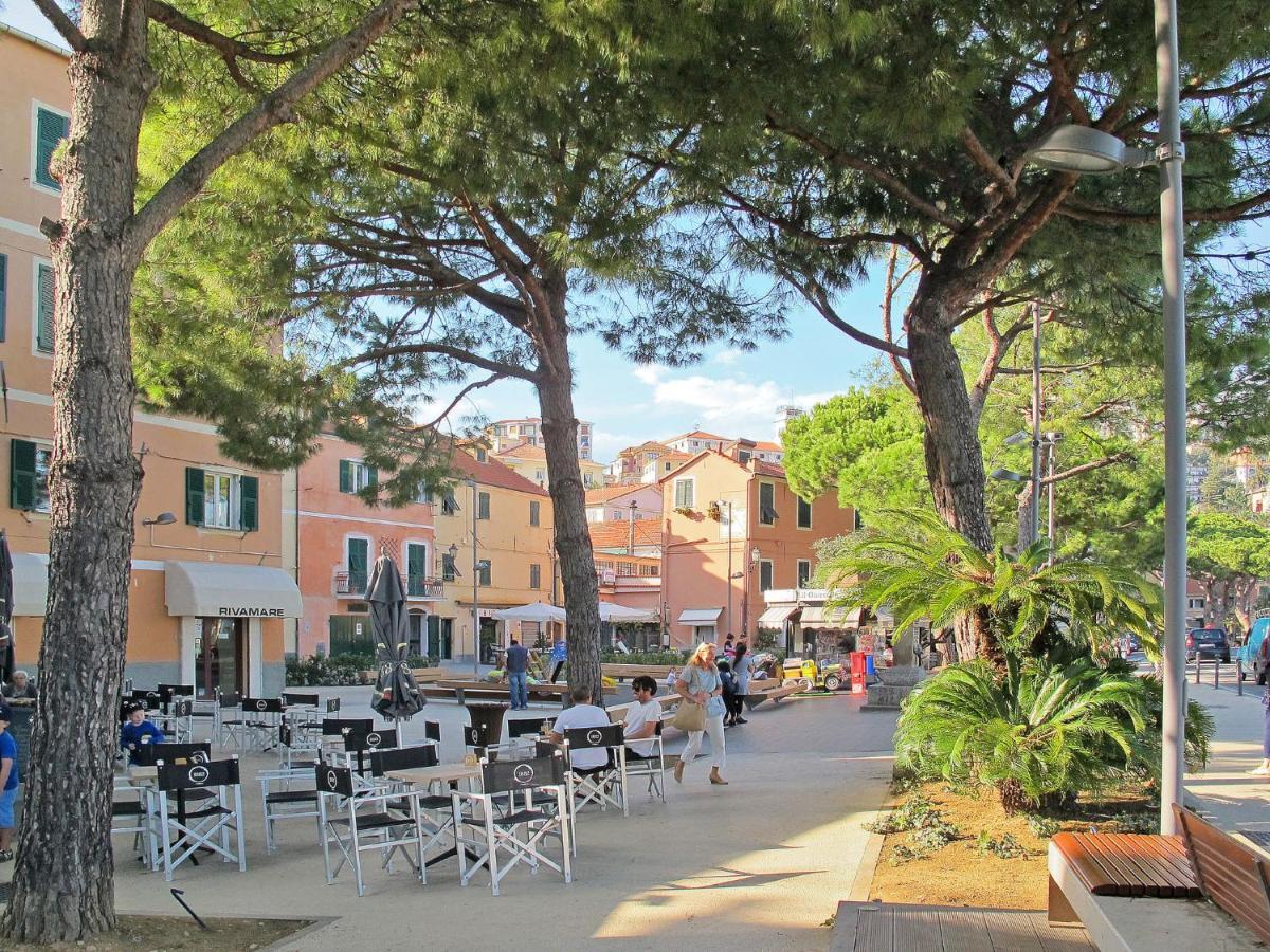 Apartment Cala Azzurra - Imp312 By Interhome Imperia Eksteriør billede