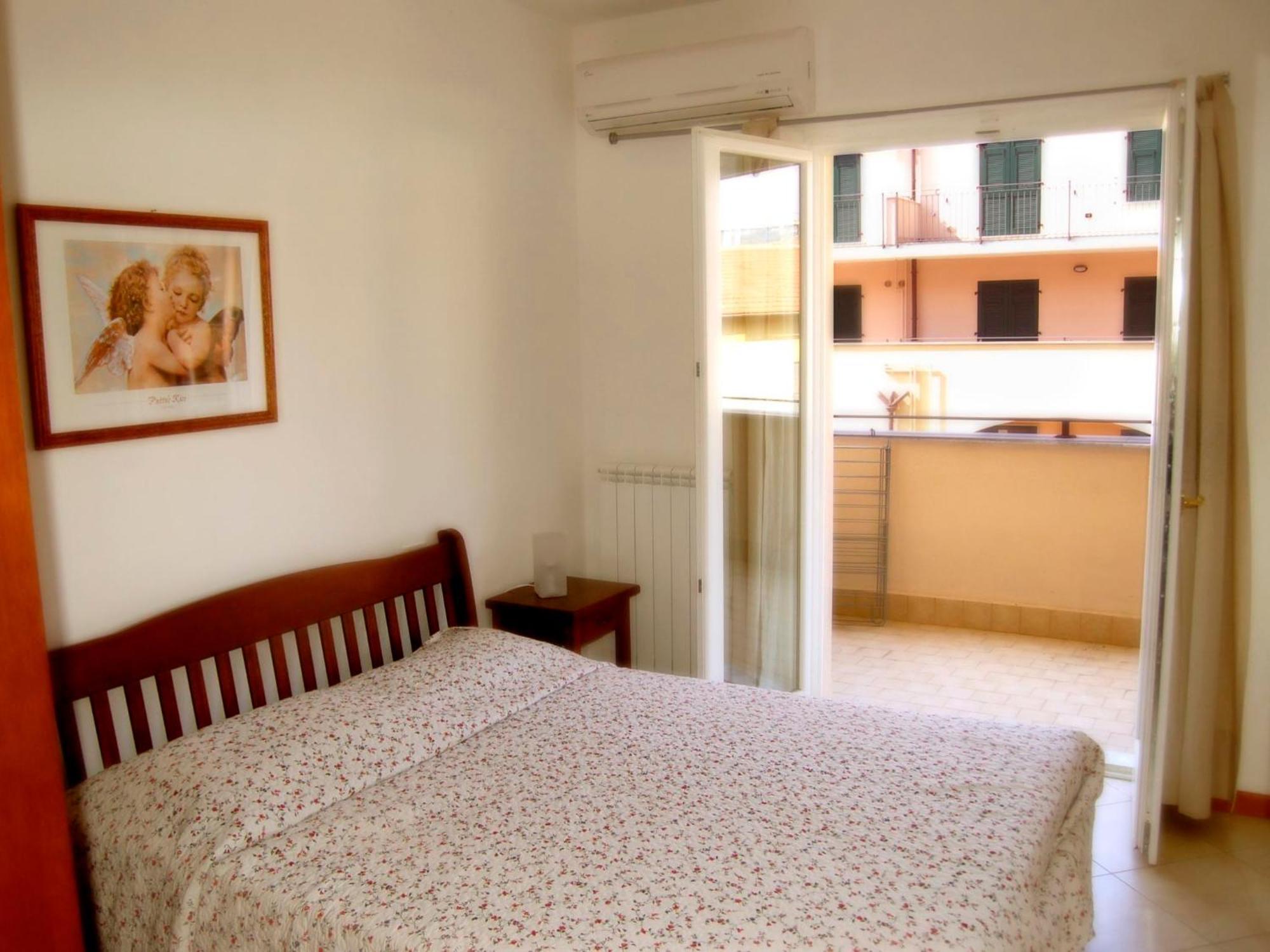 Apartment Cala Azzurra - Imp312 By Interhome Imperia Eksteriør billede